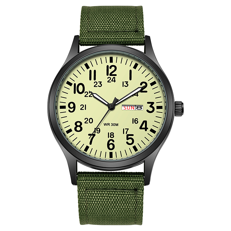 2024 Orologio da campo TPW Cin - Solar Powered Watch recensione e prezzo